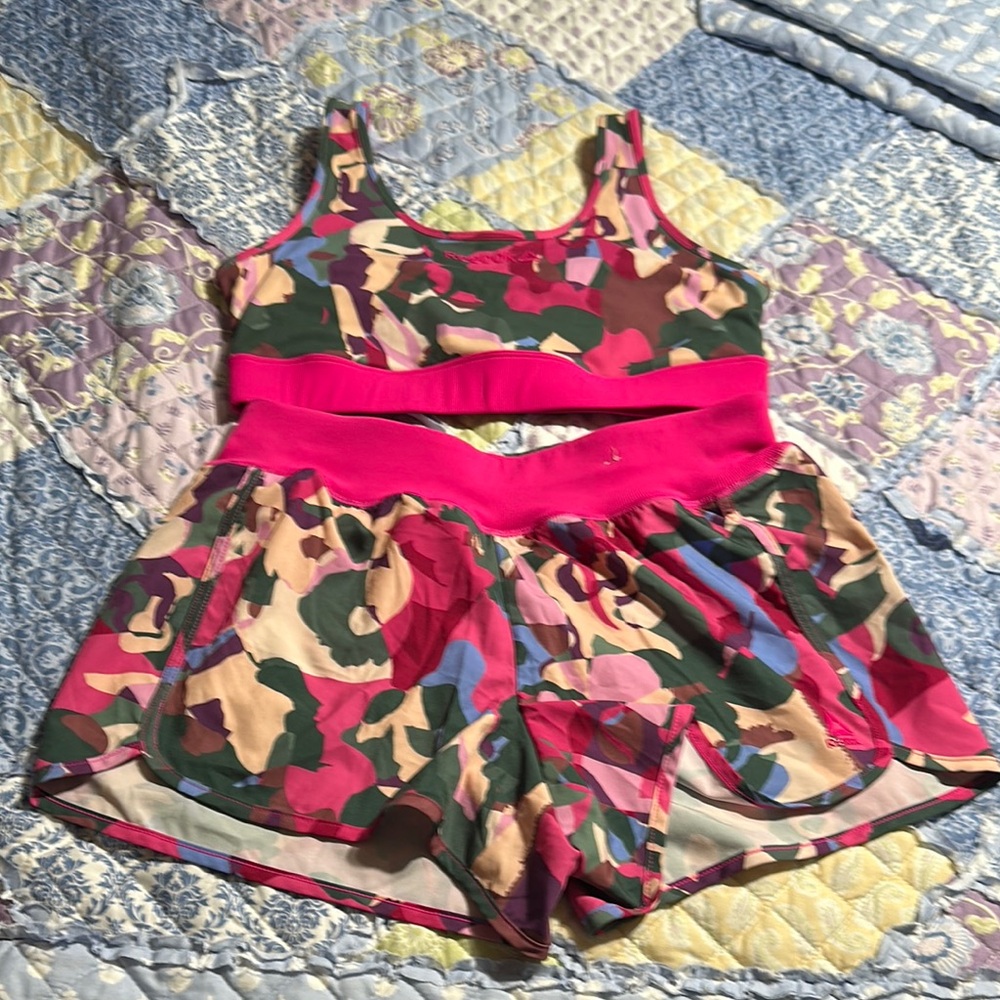 Women’s Camouflage Shorts with Pink Waistband Set